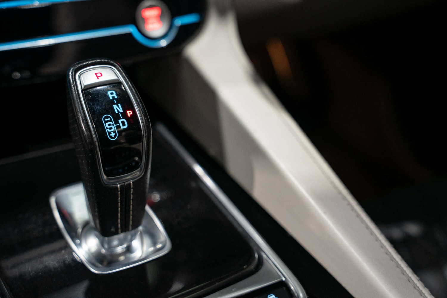 Used Jaguar F-Pace 2020 for sale - 77548572: Photo 28