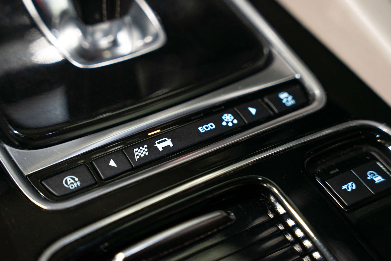 Used Jaguar F-Pace 2020 for sale - 77548572: Photo 31