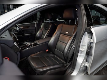 Used Mercedes-Benz CLS 2012 for sale - 79561375: Photo