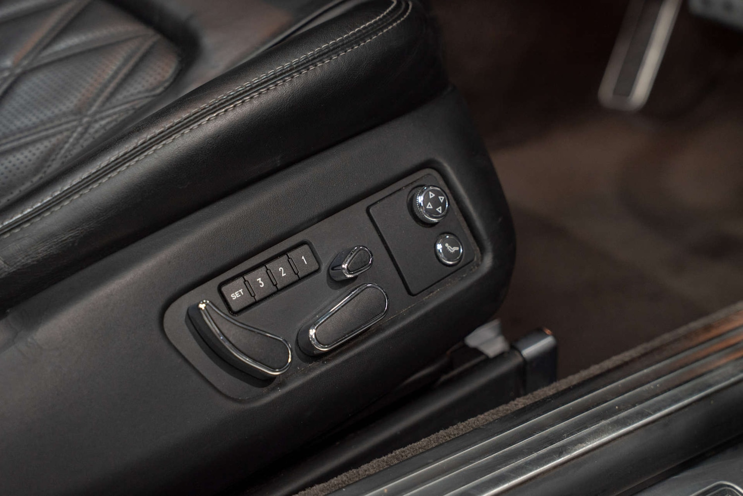 Used Bentley Continental 2012 for sale - 77249066: Photo 25