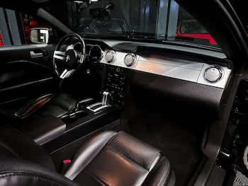 Used Ford Mustang 2006 for sale - 78371432: Photo