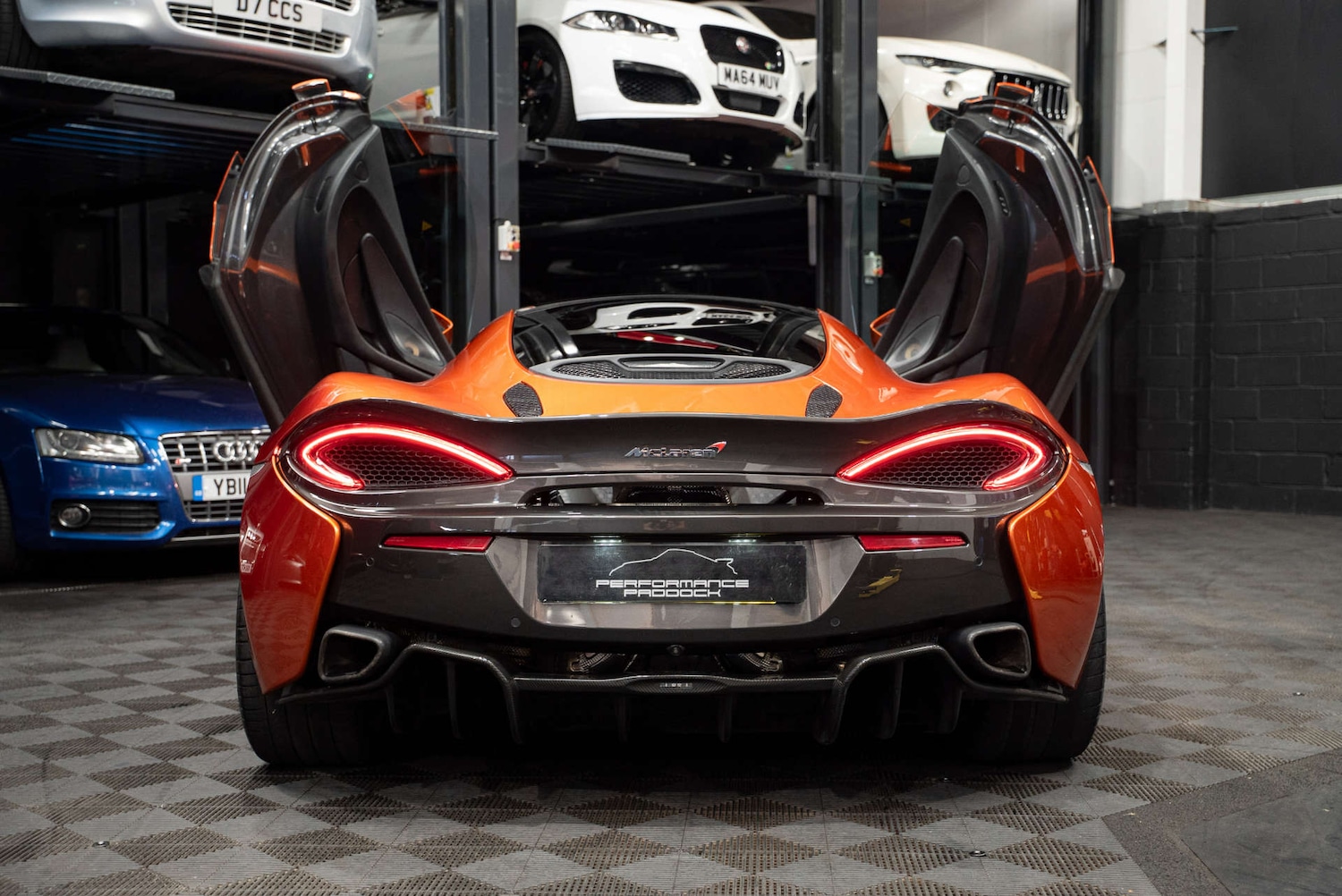 Used McLaren 570GT 2017 for sale - 77249059: Photo 23