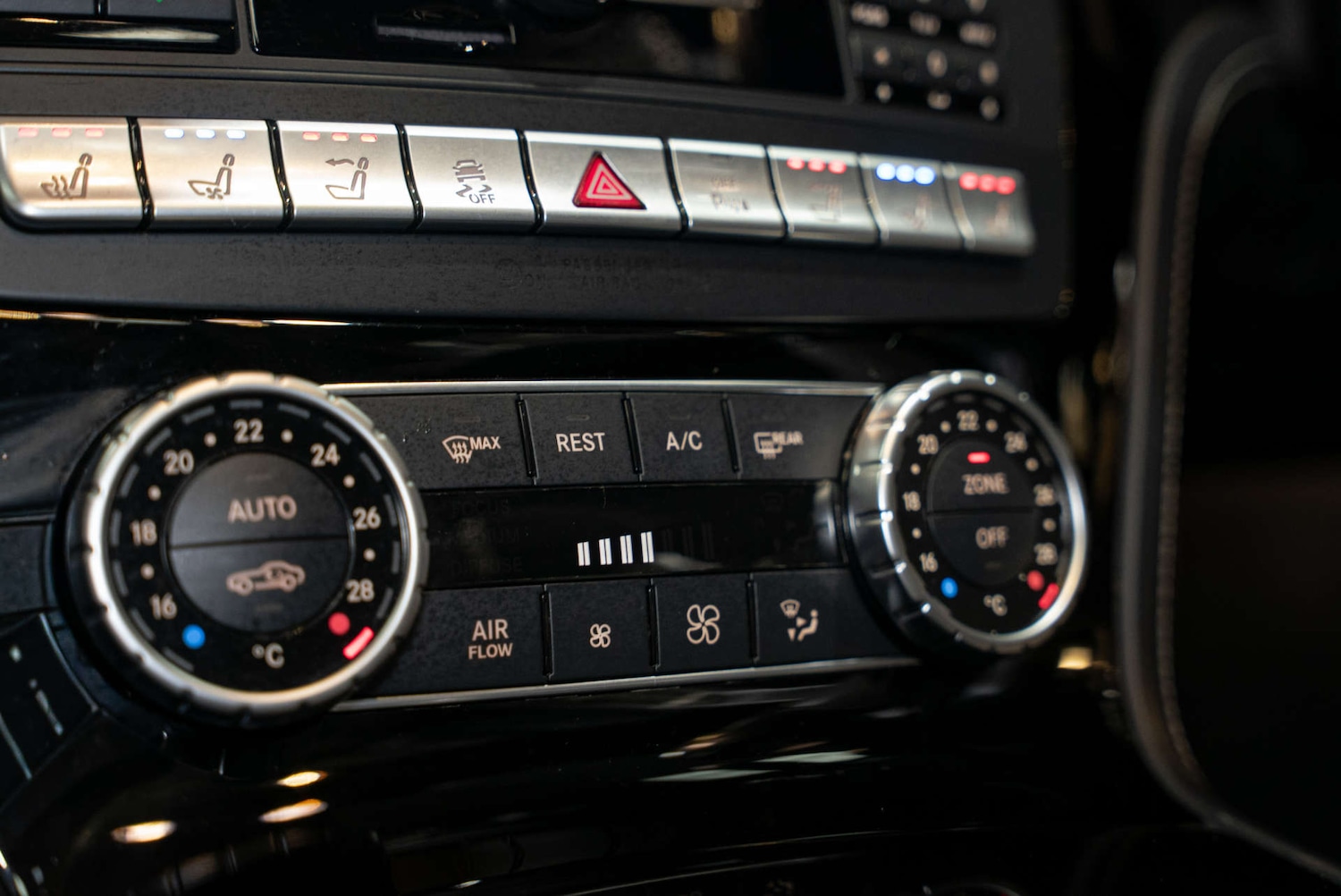 Used Mercedes-Benz SL 2015 for sale - 77249074: Photo 25