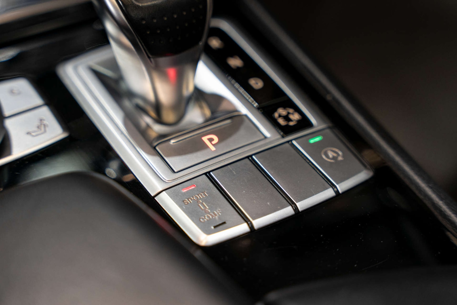 Used Mercedes-Benz SL 2015 for sale - 77249074: Photo 36