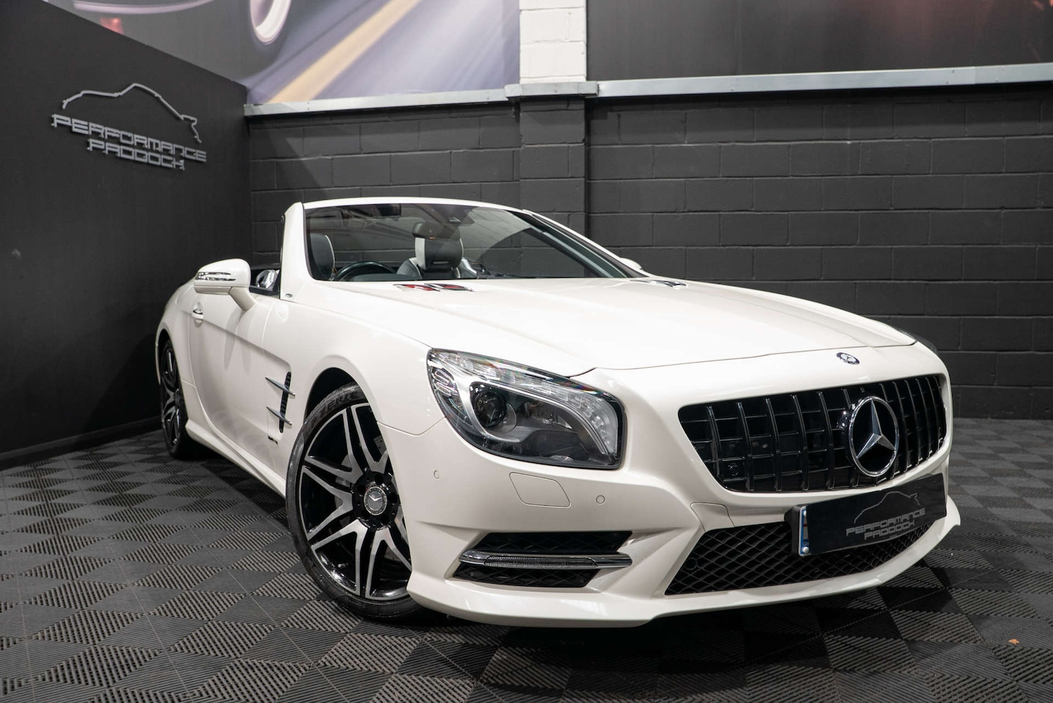 Used Mercedes-Benz SL 2015 for sale - 77249074: Photo 5