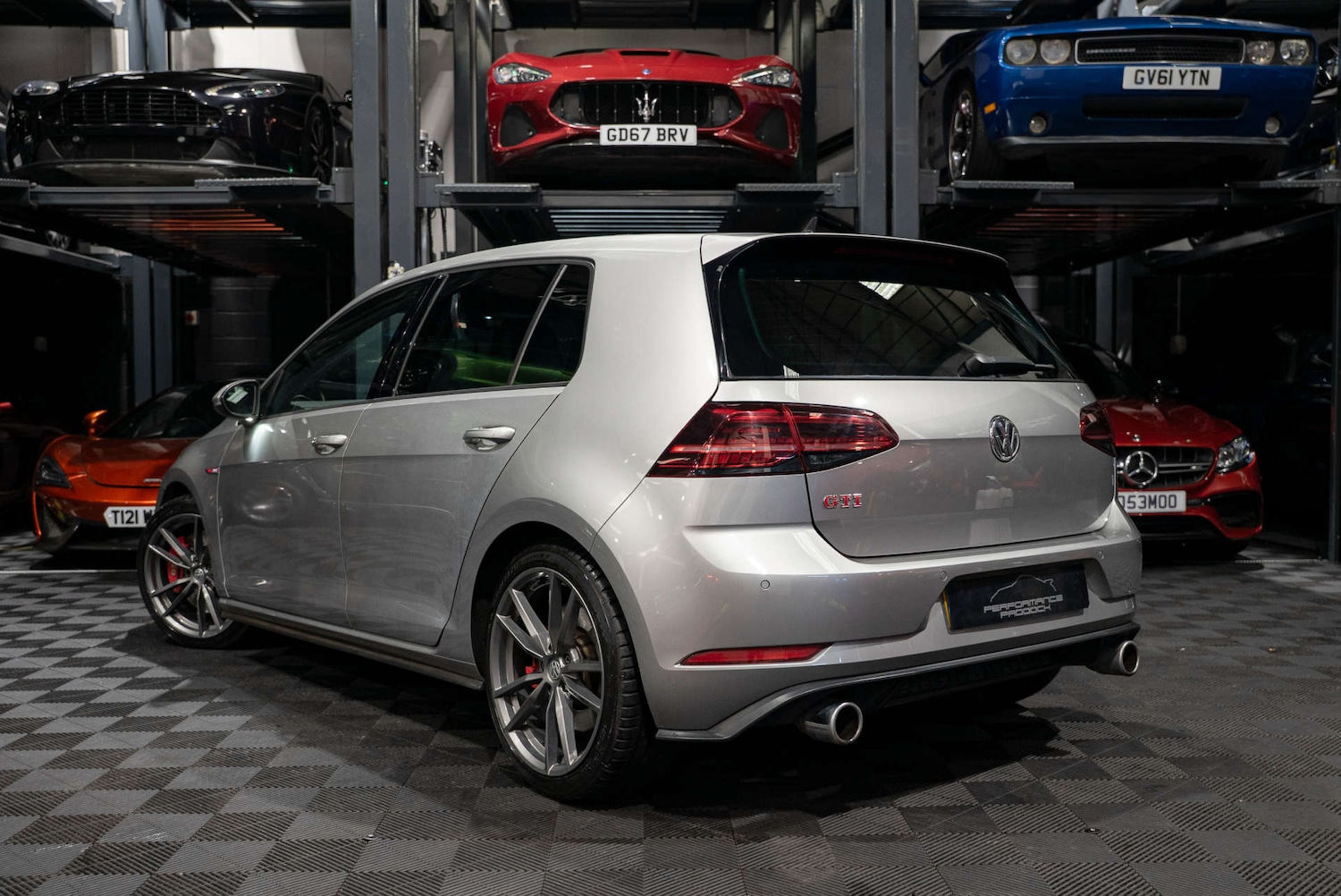 Used Volkswagen Golf 2018 for sale - 77249083: Photo 2