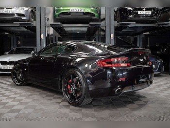 Used Aston Martin Vantage 2006 for sale - 79549672: Photo
