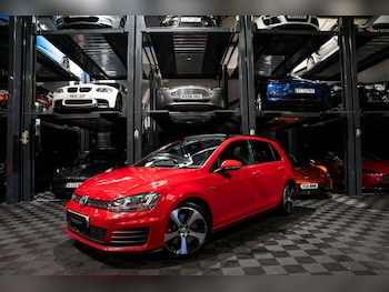 Used Volkswagen Golf 2016 for sale - 77469946: Photo