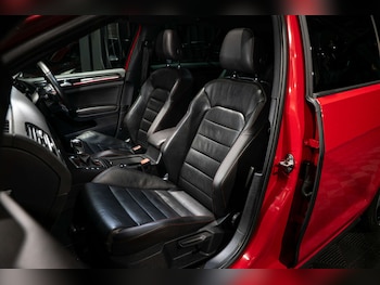 Used Volkswagen Golf 2016 for sale - 77469946: Photo