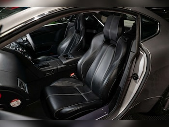 Used Aston Martin Vantage 2008 for sale - 77629528: Photo