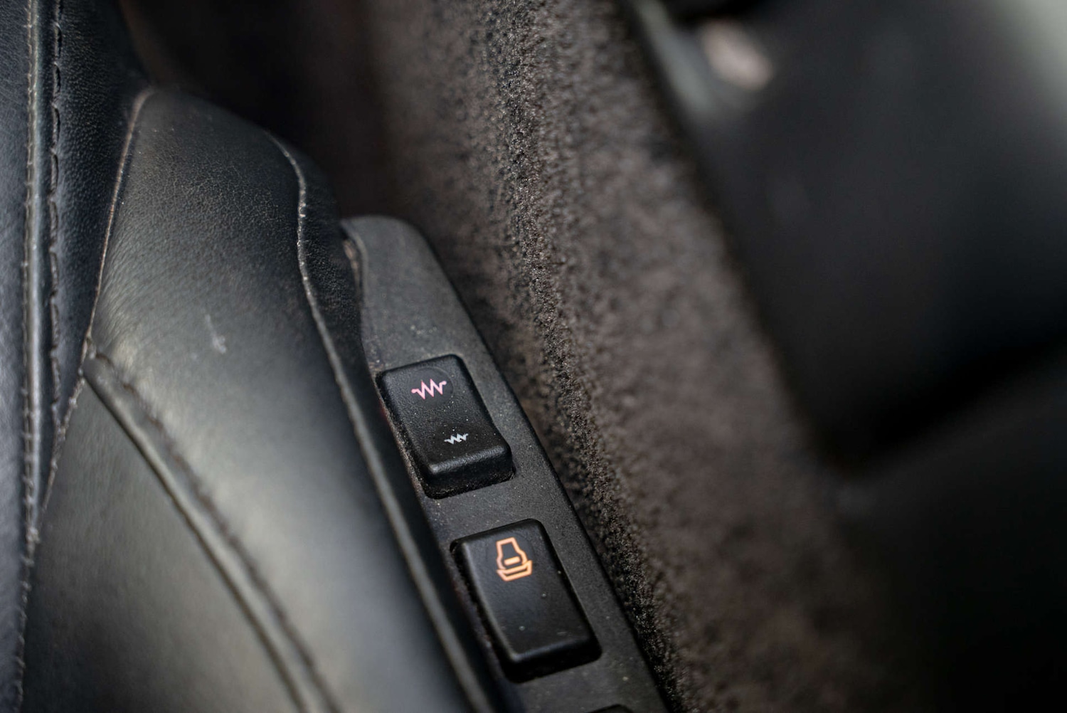 Used Aston Martin Vantage 2015 for sale - 77249061: Photo 27