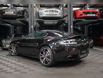 Used Aston Martin Vantage 2015 for sale - 77249061: Photo