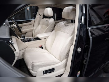 Used Bentley Bentayga 2017 for sale - 78371422: Photo