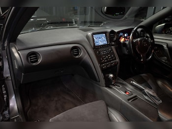 Used Nissan GT-R 2010 for sale - 78887834: Photo