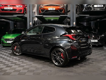 Used Toyota Yaris 2022 for sale - 77643231: Photo