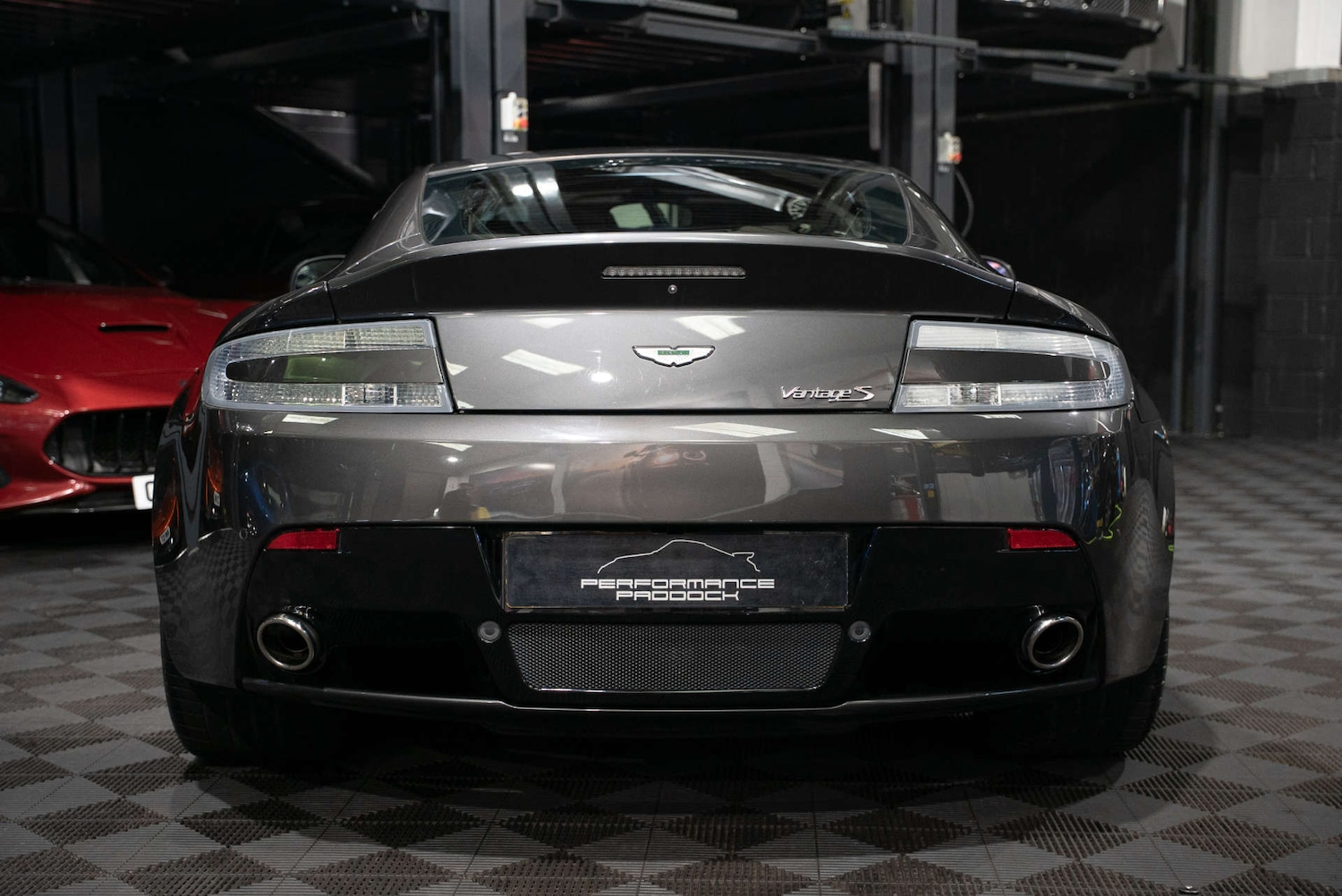 Used Aston Martin Vantage 2016 for sale - 77249080: Photo 6