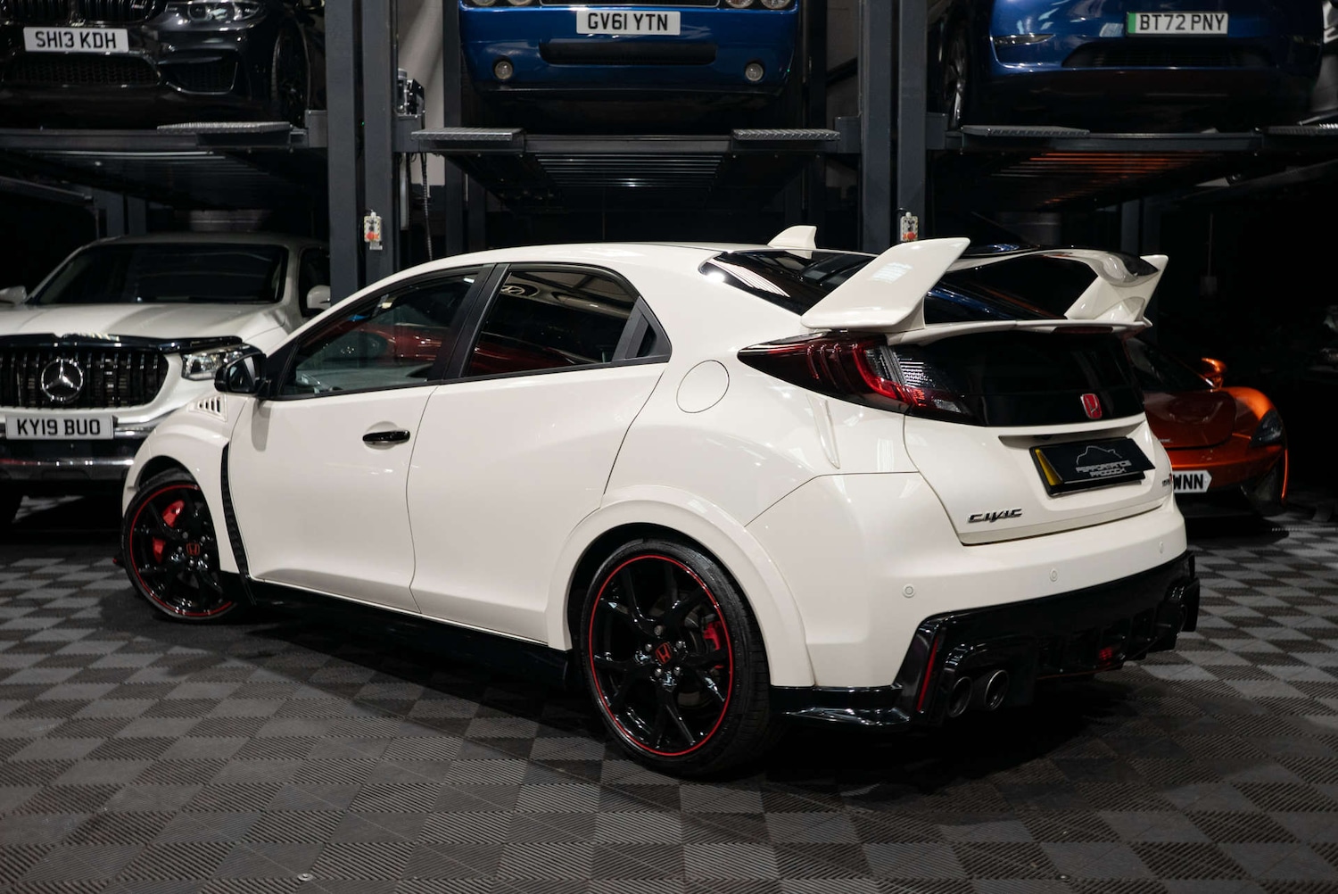 Used Honda Civic 2015 for sale - 77310980: Photo 2