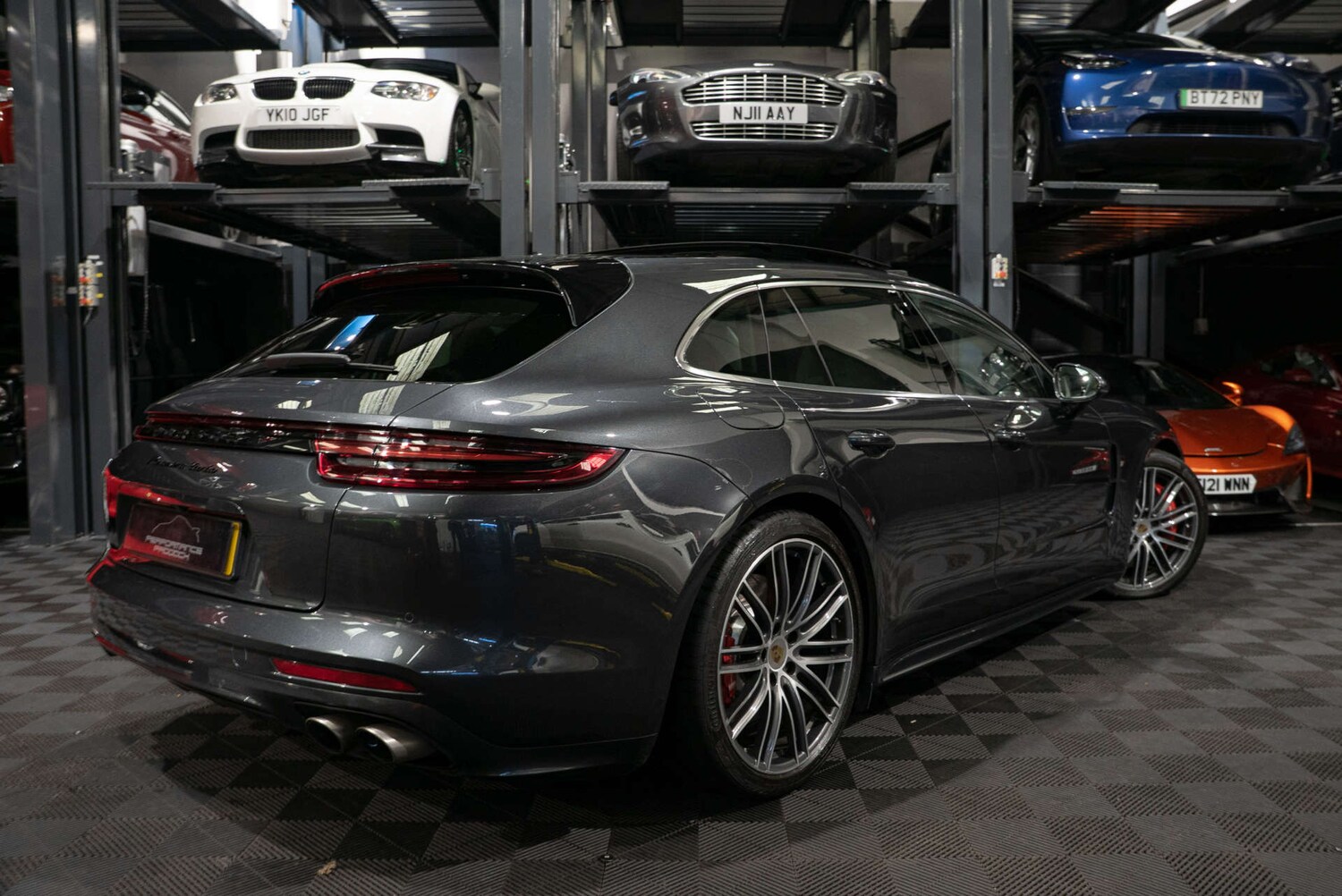 Used Porsche Panamera 2017 for sale - 77452503: Photo 10