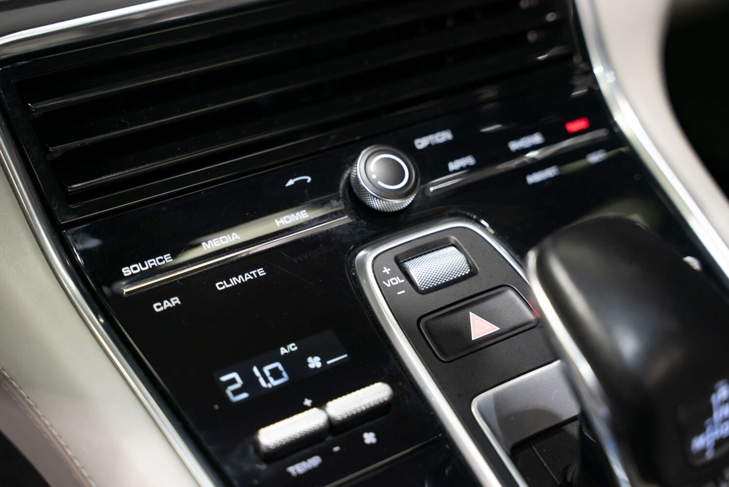 Used Porsche Panamera 2017 for sale - 77452503: Photo 31