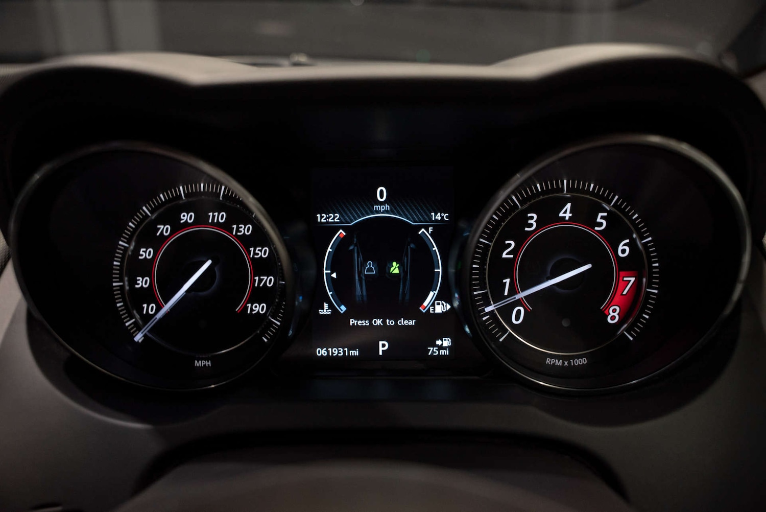 Used Jaguar F-Type 2015 for sale - 77950402: Photo 14