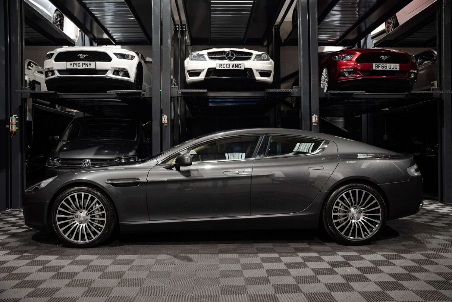 Used Aston Martin Rapide 2011 for sale - 77283186: Photo 8