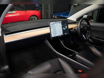 Used Tesla Model 3 2020 for sale - 77434618: Photo