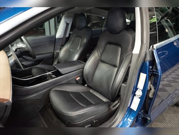Used Tesla Model 3 2019 for sale - 79072855: Photo