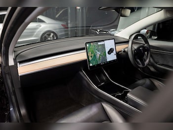 Used Tesla Model 3 2019 for sale - 79561376: Photo