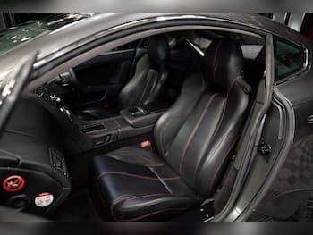 Used Aston Martin Vantage 2011 for sale - 79780117: Photo