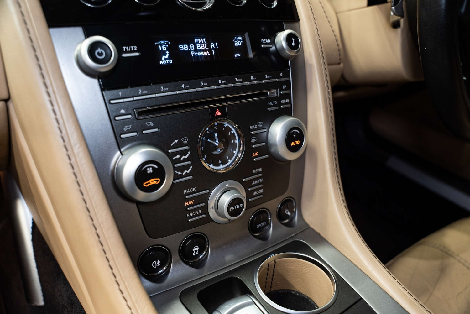 Used Aston Martin Rapide 2011 for sale - 77249065: Photo 20