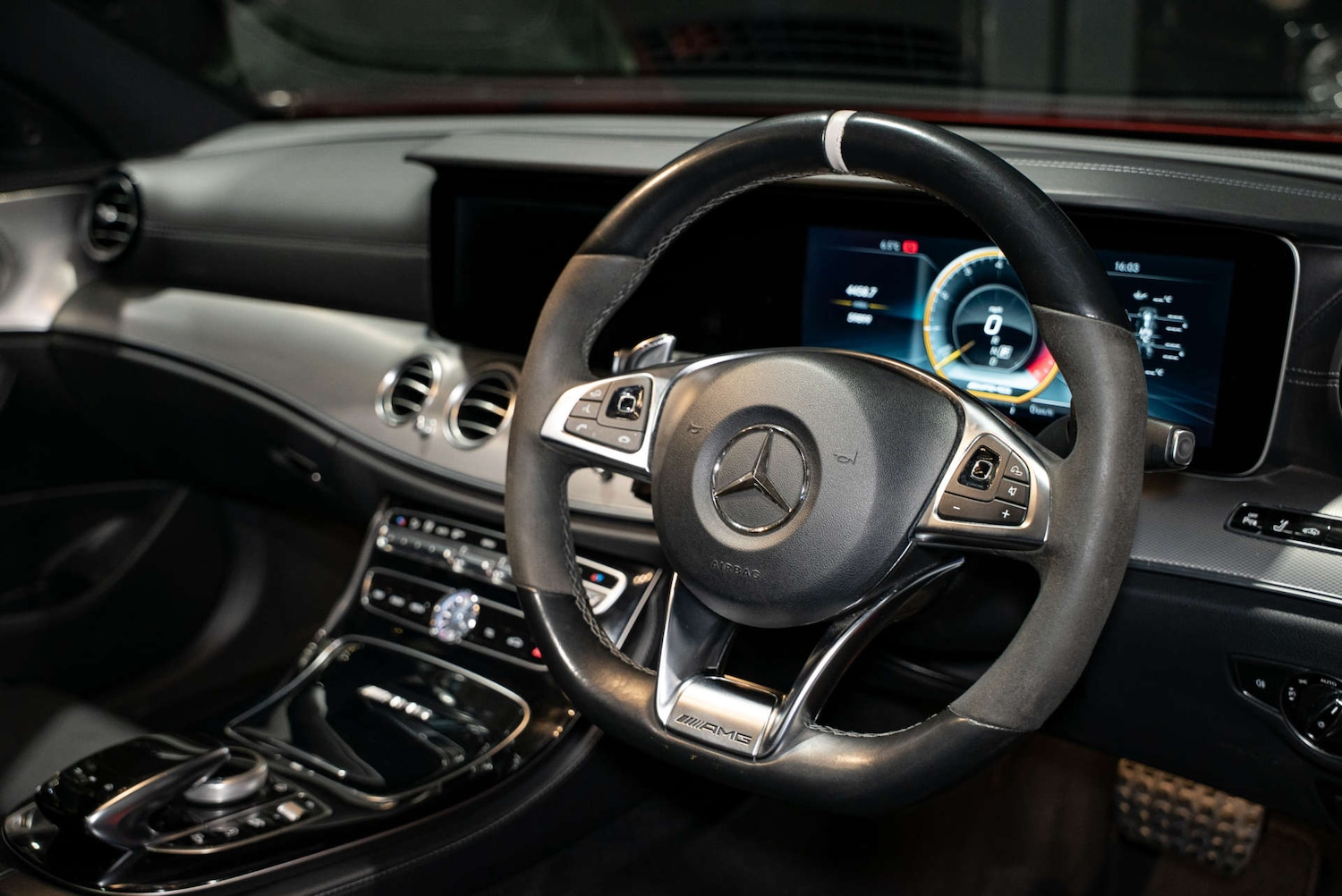 Used Mercedes-Benz E Class 2018 for sale - 77249077: Photo 11