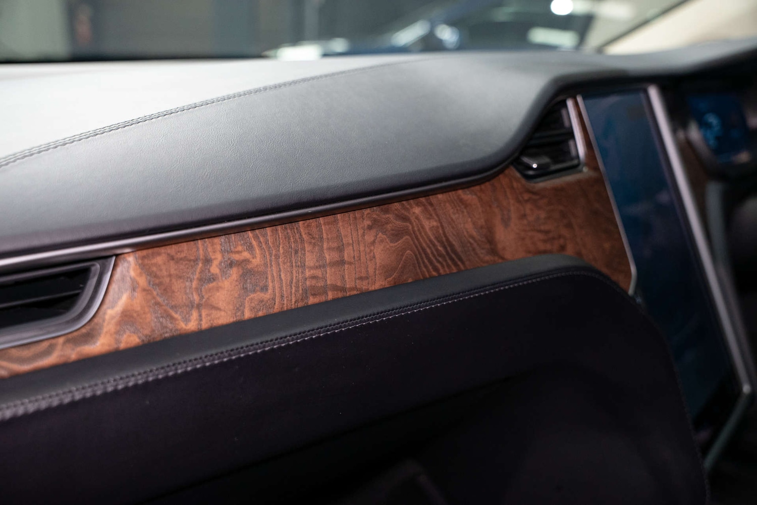 Used Tesla Model X 2018 for sale - 78111330: Photo 14