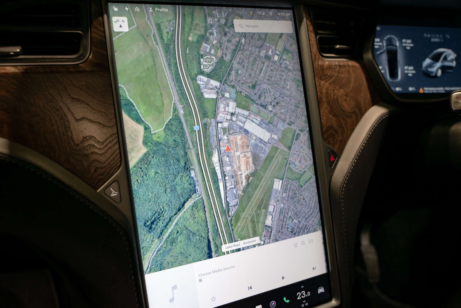 Used Tesla Model X 2018 for sale - 78111330: Photo 16