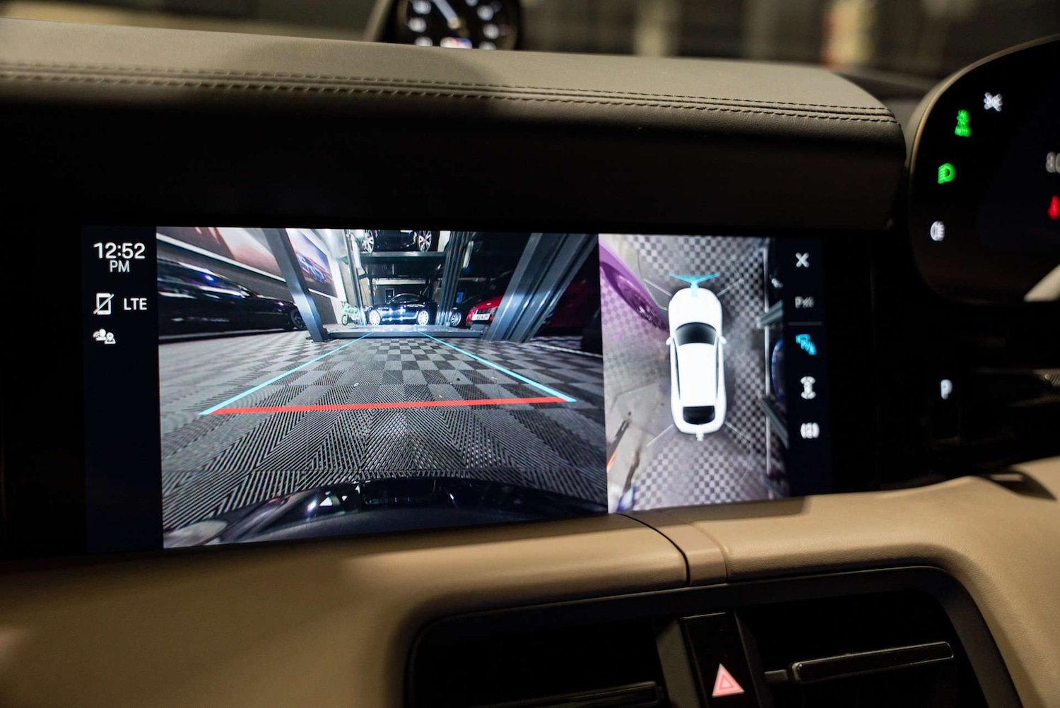 Used Porsche Taycan 2022 for sale - 77249070: Photo 21