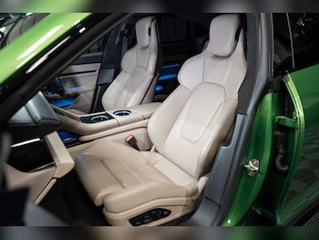 Used Porsche Taycan 2022 for sale - 77249070: Photo