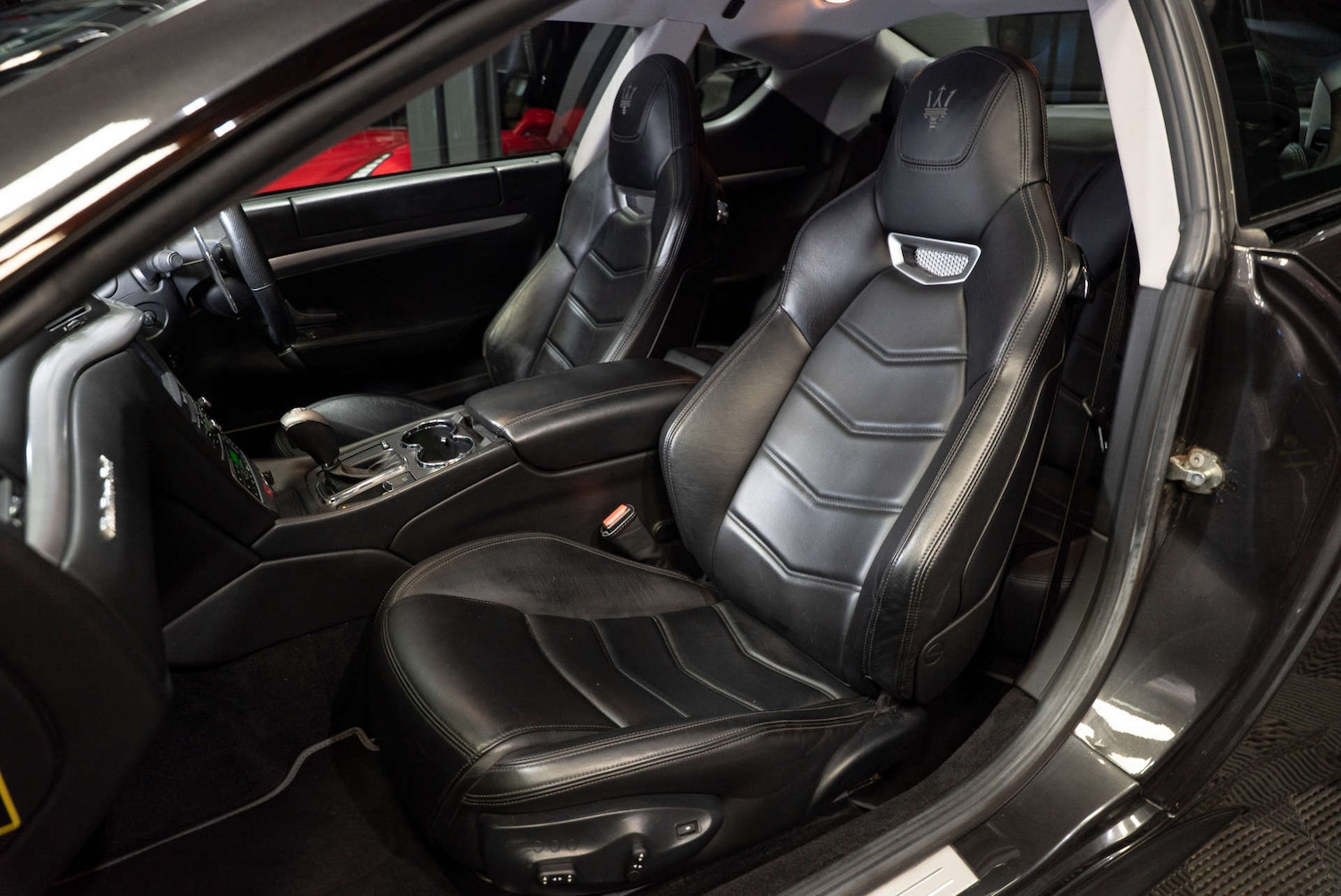 Used Maserati Granturismo 2014 for sale - 77765781: Photo 3