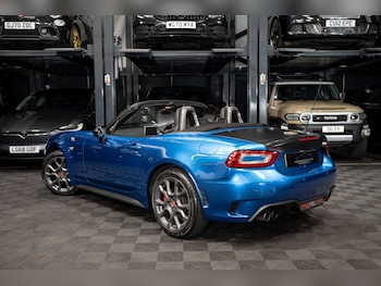 Used Abarth 124 Spider 2018 for sale - 78851324: Photo