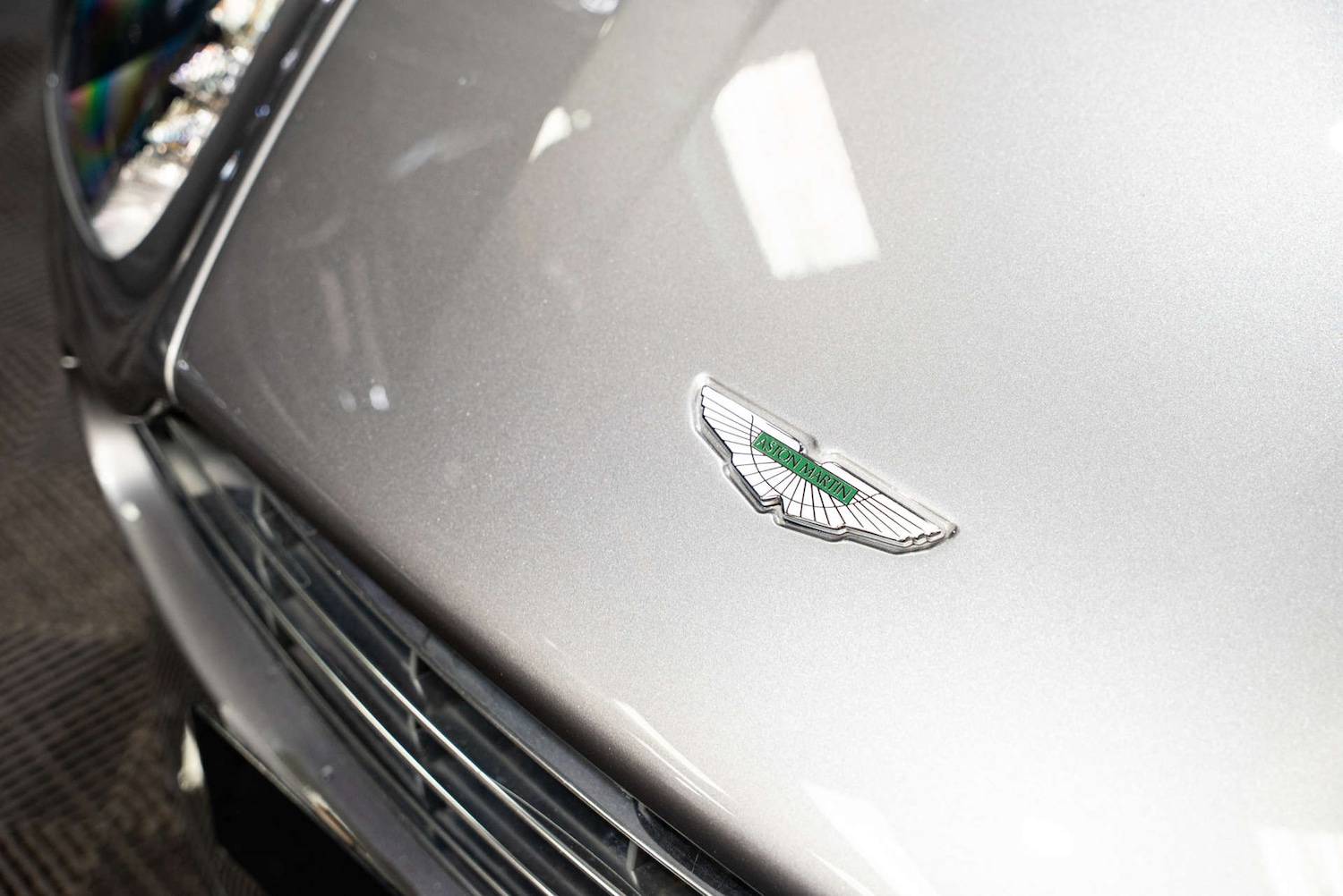 Used Aston Martin Vantage 2012 for sale - 77803620: Photo 16