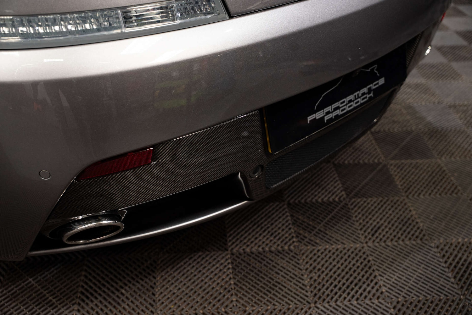Used Aston Martin Vantage 2012 for sale - 77803620: Photo 23