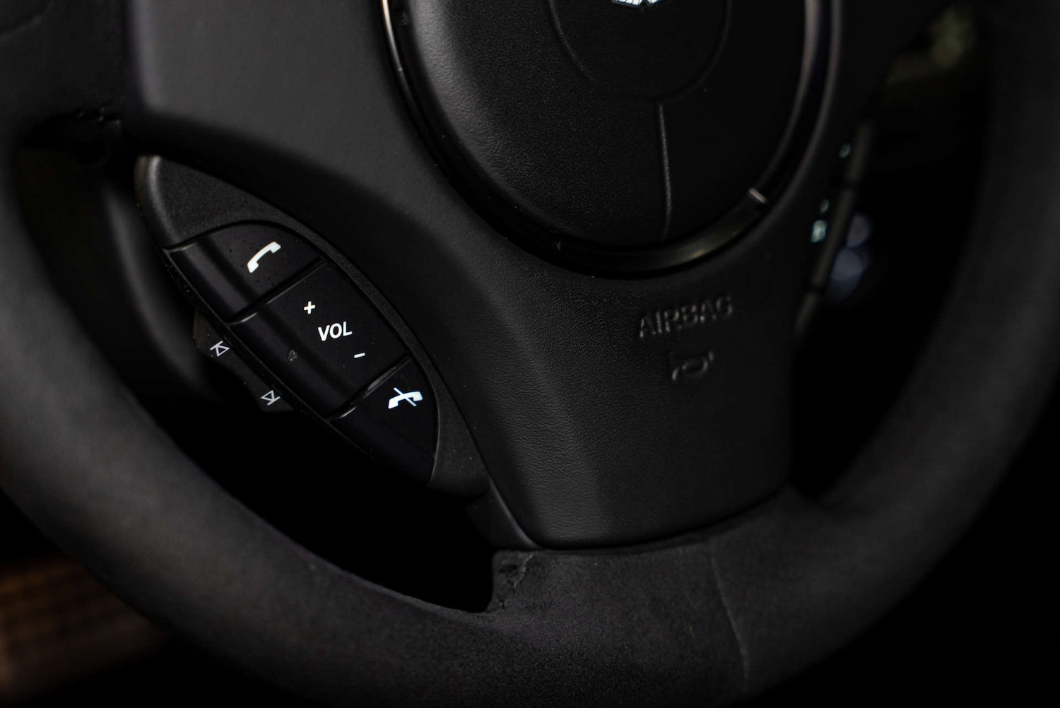 Used Aston Martin Vantage 2012 for sale - 77803620: Photo 25