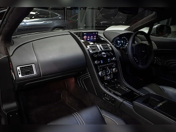 Used Aston Martin Vantage 2012 for sale - 77803620: Photo