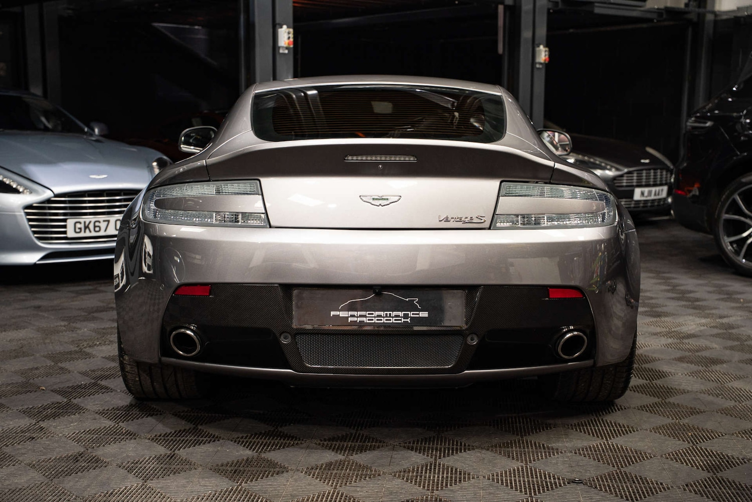 Used Aston Martin Vantage 2012 for sale - 77803620: Photo 7