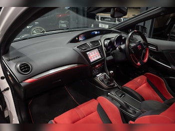 Used Honda Civic 2016 for sale - 78669518: Photo