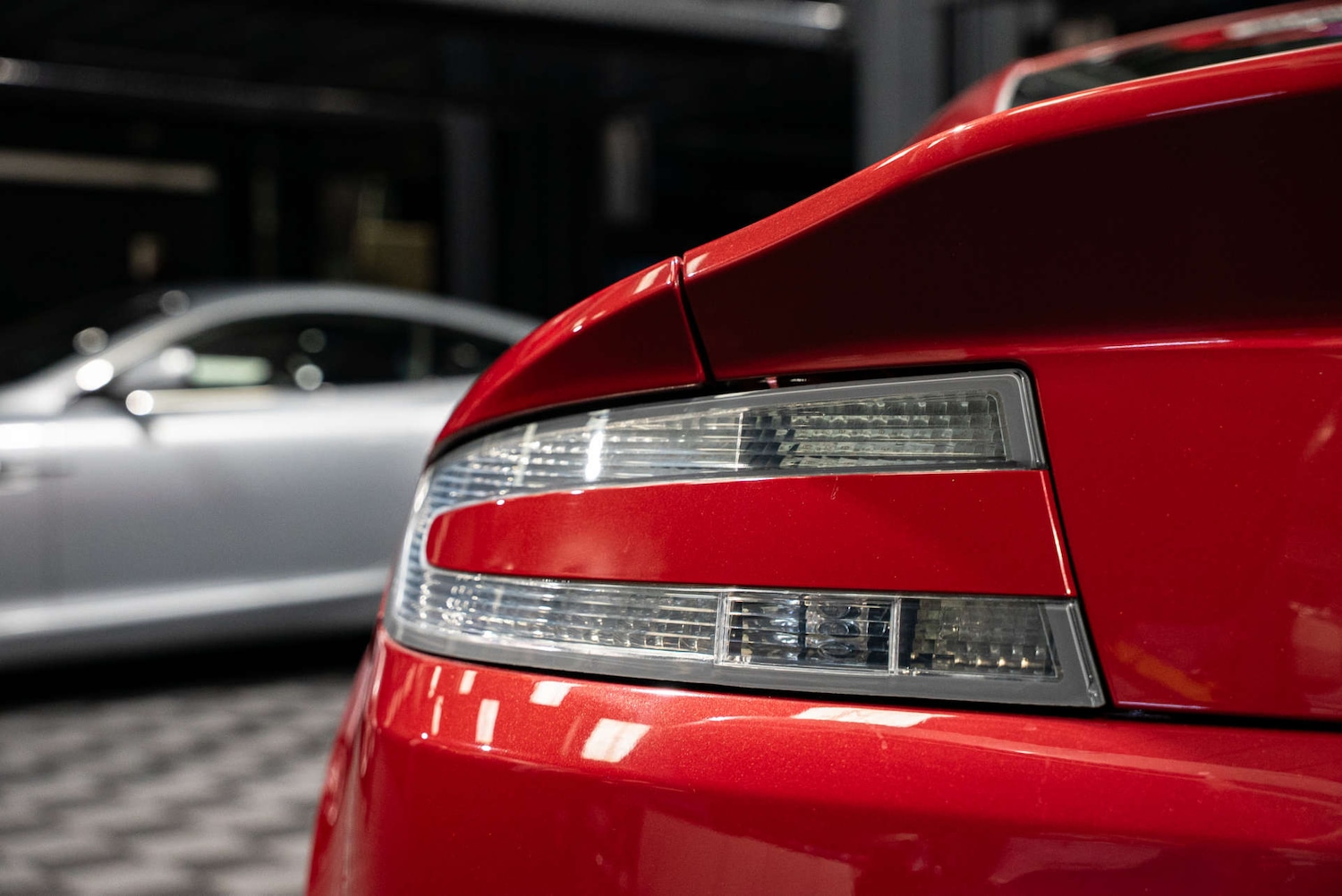 Used Aston Martin Vantage 2012 for sale - 77249076: Photo 24