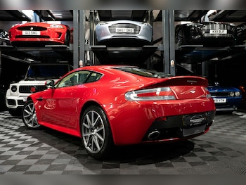 Used Aston Martin Vantage 2012 for sale - 77249076: Photo