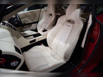 Used Aston Martin Vantage 2012 for sale - 77249076: Photo