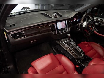 Used Porsche Macan 2017 for sale - 78333319: Photo