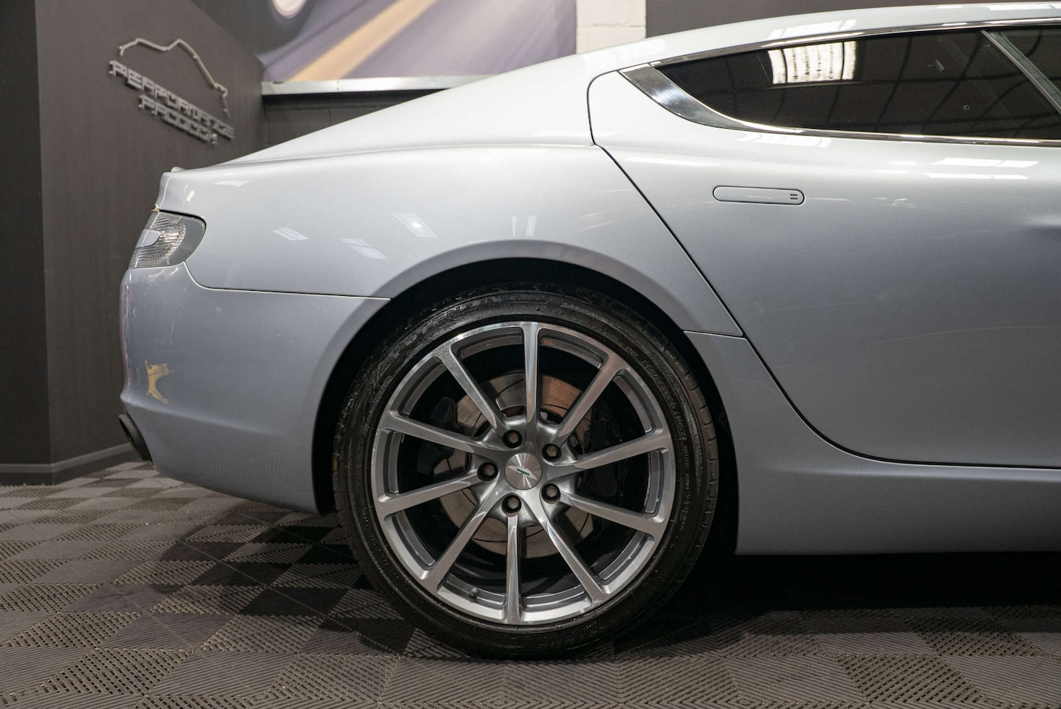 Used Aston Martin Rapide 2017 for sale - 77249062: Photo 15