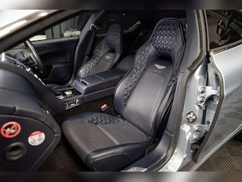 Used Aston Martin Rapide 2017 for sale - 77249062: Photo