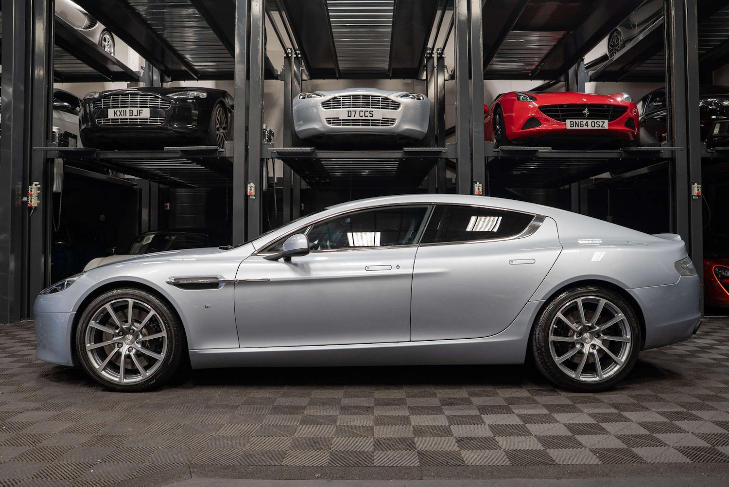 Used Aston Martin Rapide 2017 for sale - 77249062: Photo 9